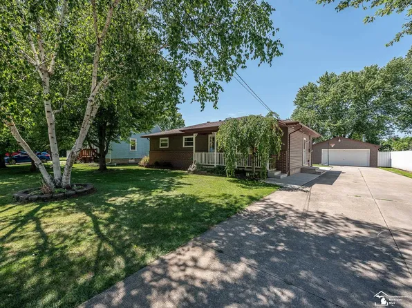 15441 Hull Rd, Monroe, MI 48161