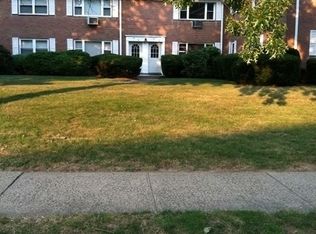 12 Manchester Ct #56, Wayne, NJ 07470