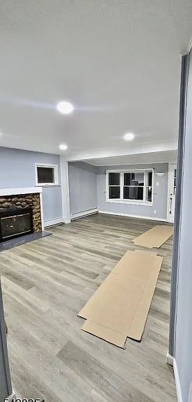 42 Oneida Ave — Photo 3