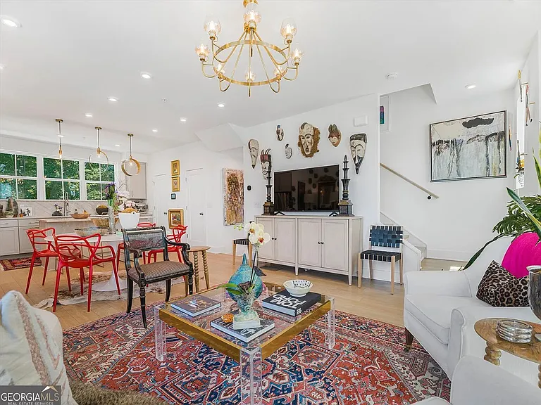 1793 Gotham Ln — Photo 7