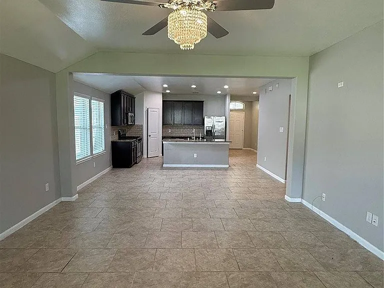 3042 Specklebelly Dr — Photo 5