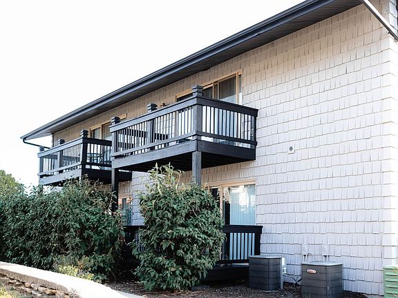 4th image of 10900 Oasis Ct #809-112
