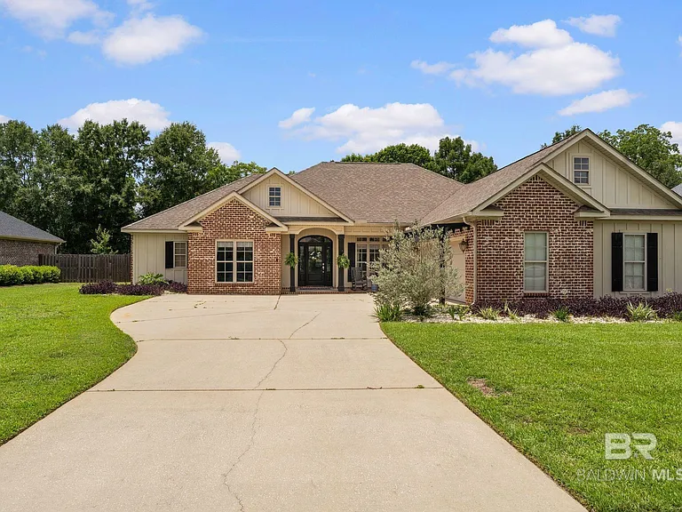 25911 Tealwood Dr — Photo 1