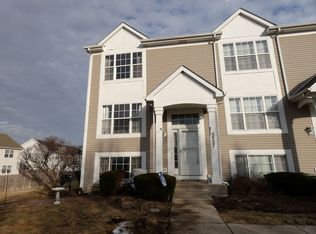 3527 Silver Leaf Dr, Joliet, IL 60431
