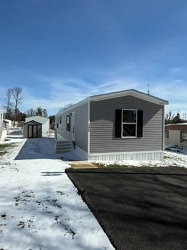 120 Lillian Ln Photo 1