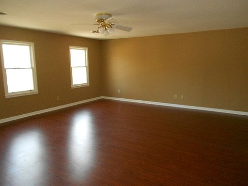 5th image of 5155 Maplewood Dr