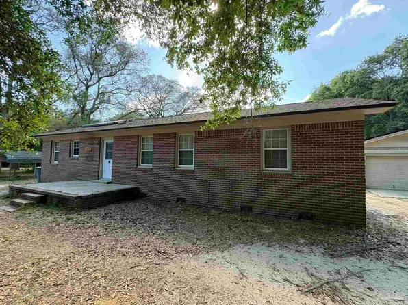 5919 Mitchell Ln, Pensacola, FL 32526