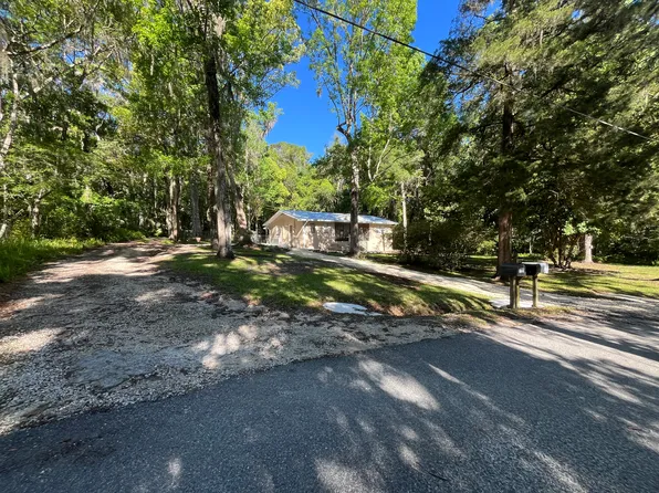 1565 Oakhurst Dr, Brooksville, FL 34601