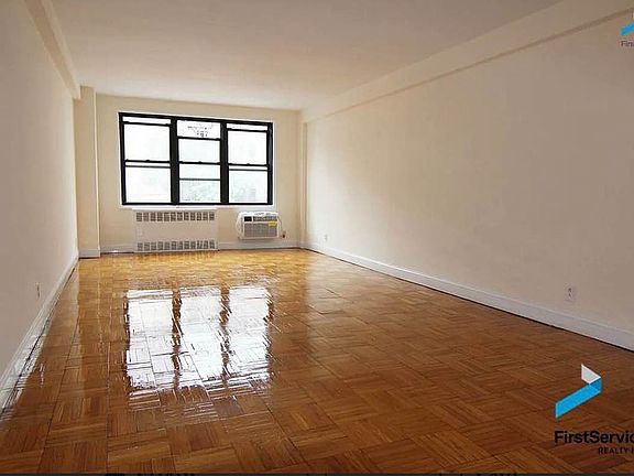 3rd image of 141 E 89th St APT 4D