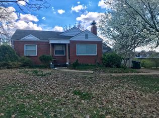670 Deerhurst Dr, Saint Louis, MO