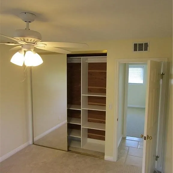 8901 Shore Cir — Photo 17