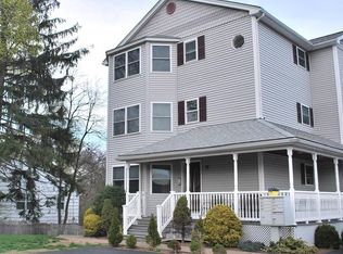 437 N Main St UNIT B, Andover, MA 01810