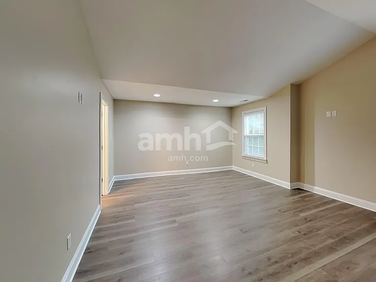 6848 Cascade Dream Ct — Photo 22