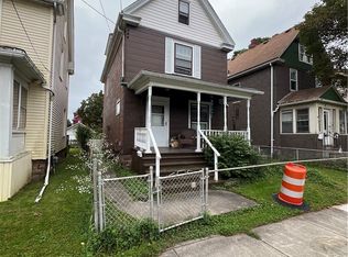 1727 La Salle Ave, Niagara Falls, NY 14301