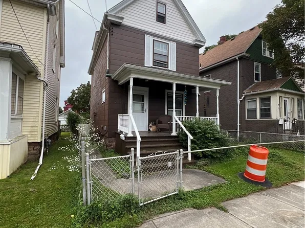 1727 La Salle Ave, Niagara Falls, NY 14301
