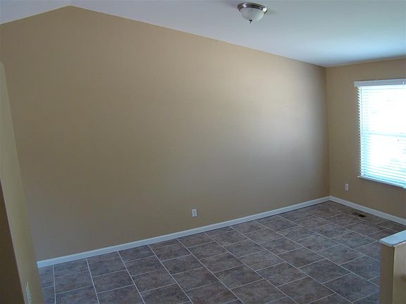 5th image of 12569 Evening Shade Dr