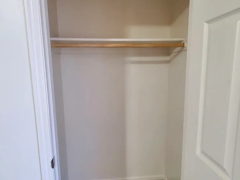 692 N 400 W #692 — Photo 15