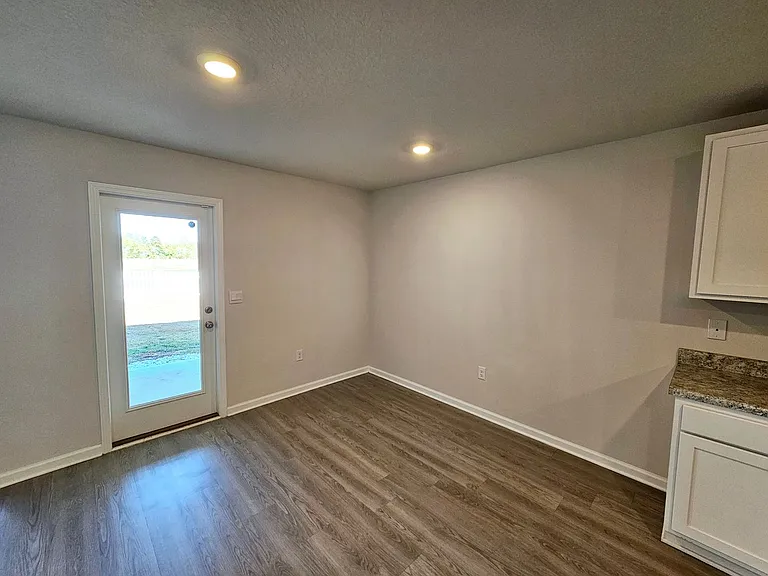 4953 Conner Ln — Photo 17