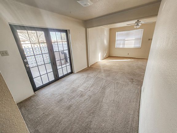 2nd image of 612 Vance Cir