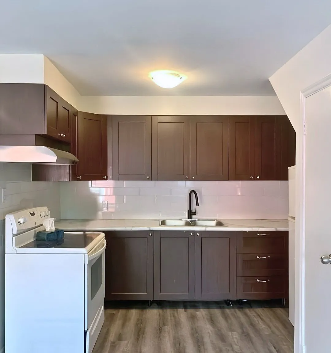 2 bed, $2,500 — Photo 1