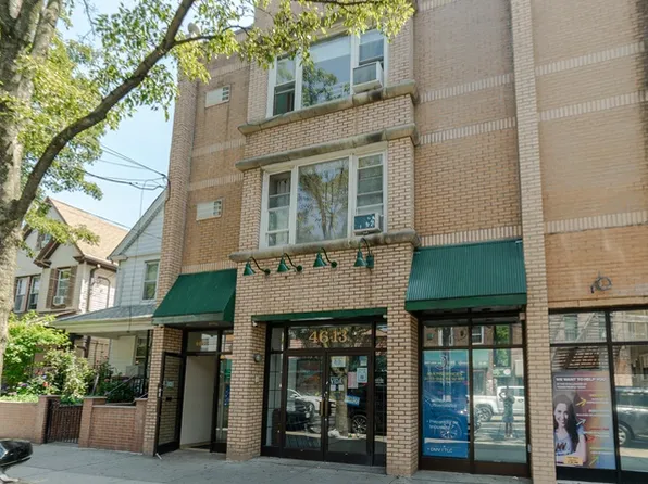 46-11 104th St, Corona, NY 11368