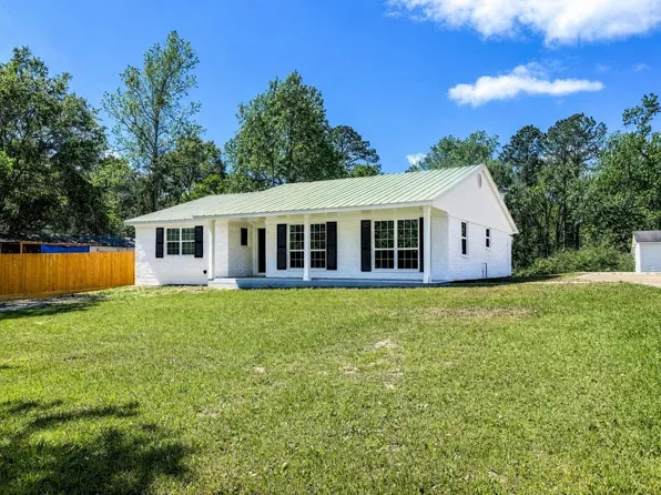 7142 State Highway 75 S, Huntsville, TX 77340