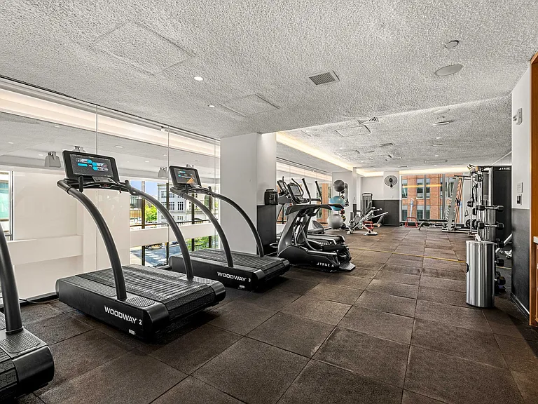 135 Seaport Blvd #705 — Photo 41