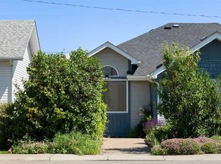 412 SW 9th St, Beiseker, AB T0M0G0