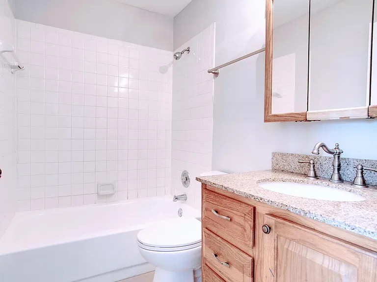 3401 NW 44th St #205 — Photo 18