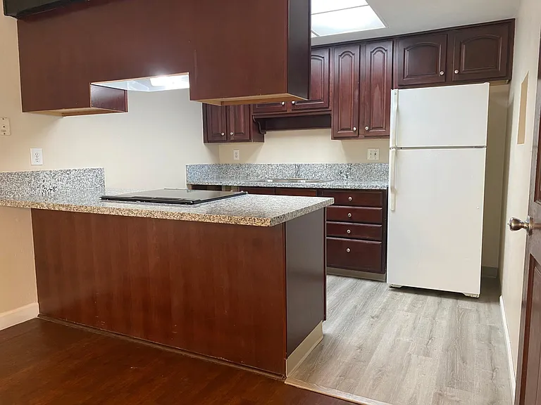 6834 Trovita Way — Photo 3