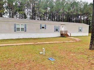 1035 Crestview Ln, McComb, MS 39648