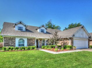 6814 E 50th Pl, Tulsa, OK 74145