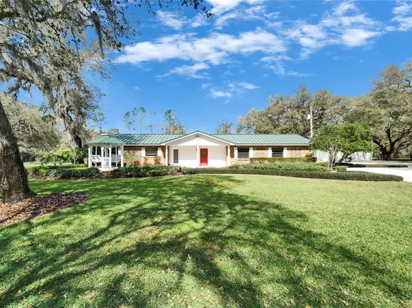 13607 McIntosh Rd, Thonotosassa, FL 33592