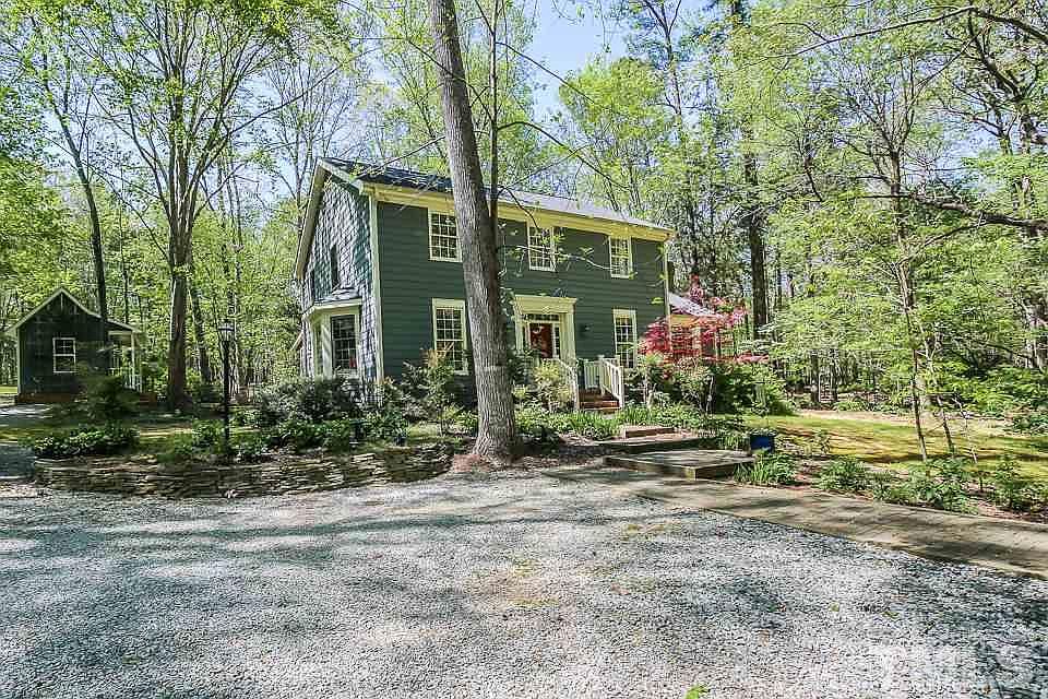 1st image of 219 Longwood Dr