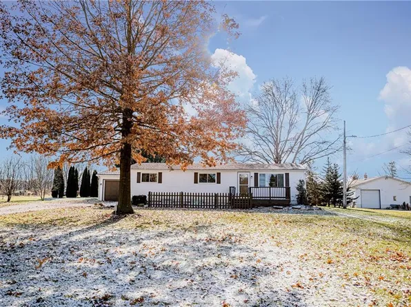 4448 Seville Rd, Seville, OH 44273