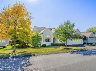 40 Brook Ln, Berlin, MA 01503