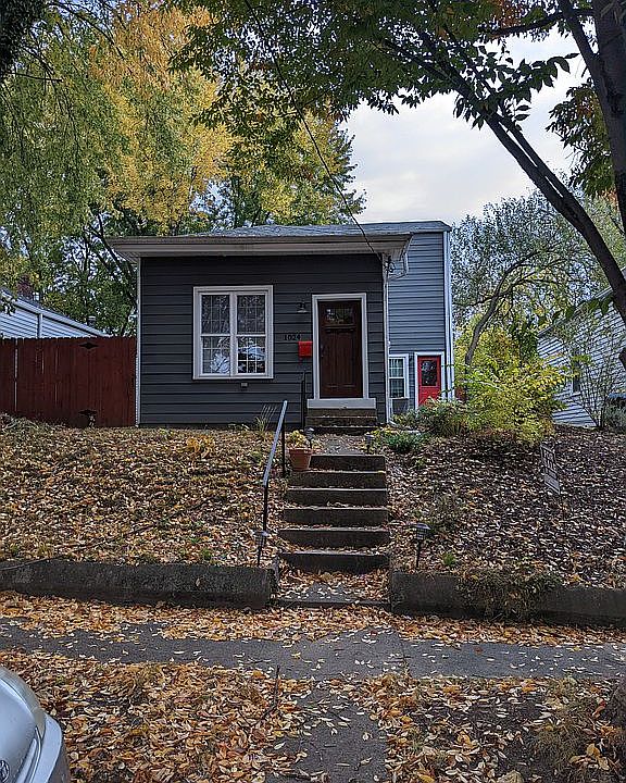 1st image of 1024 Mary St