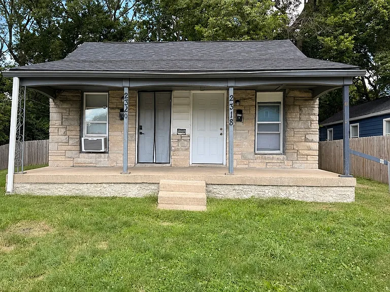 2318 E 36th St #2318 — Photo 10