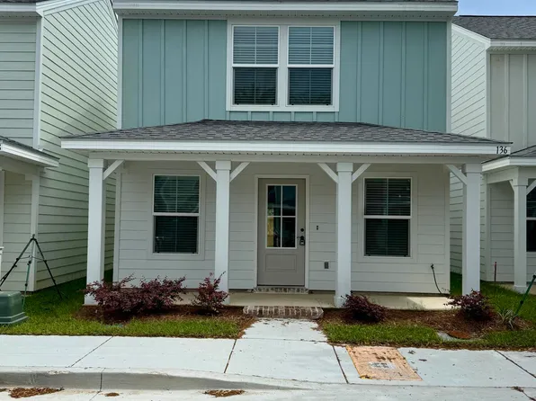 136 Coral Breeze Dr, Biloxi, MS 39531