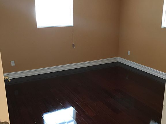 5th image of 4852 Bonton Dr