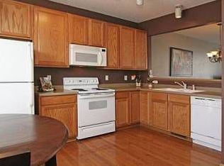 15730 Fox Cir, Apple Valley, MN 55124