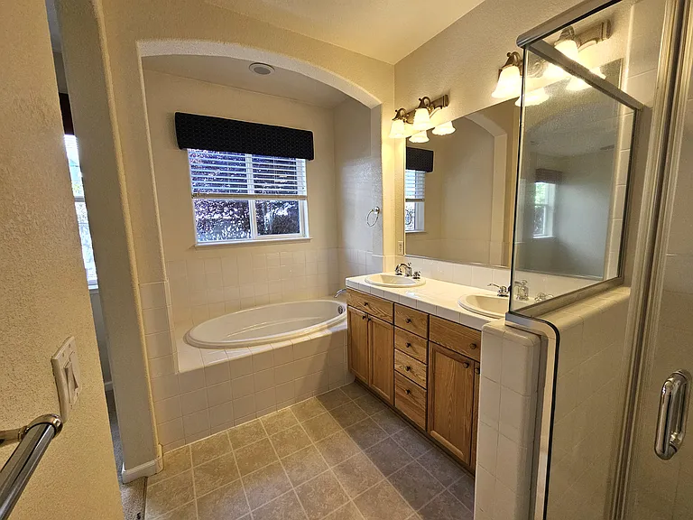 9355 Hummer Ct — Photo 11