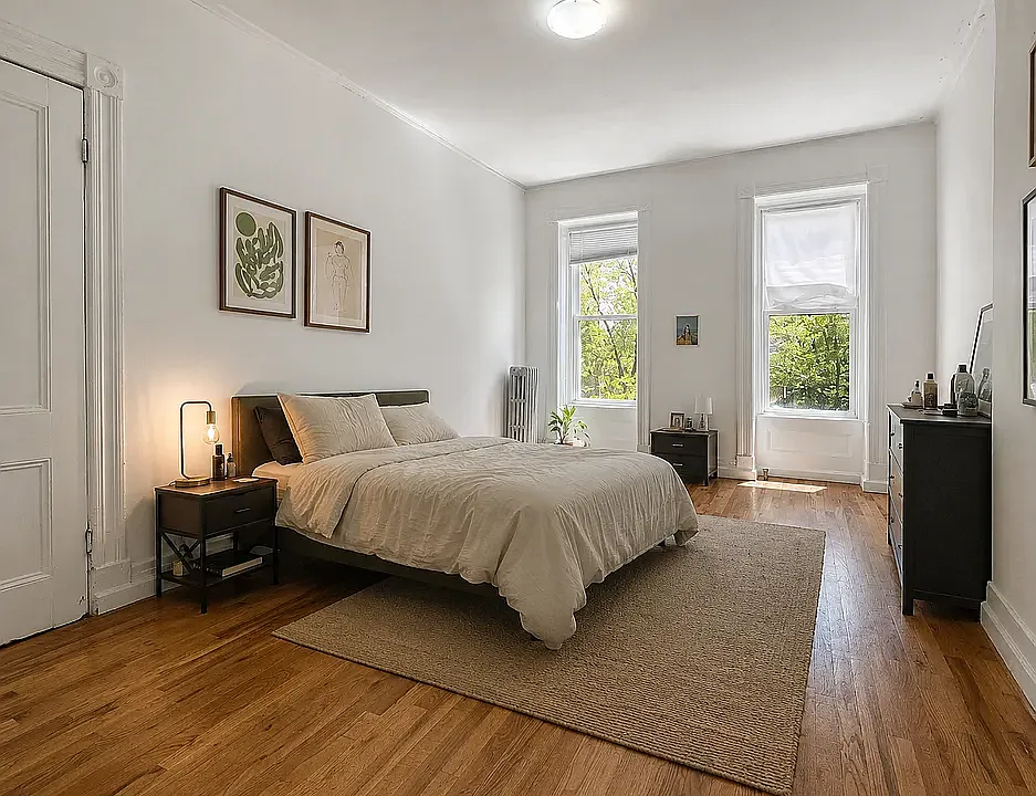 297A Pulaski St #2D