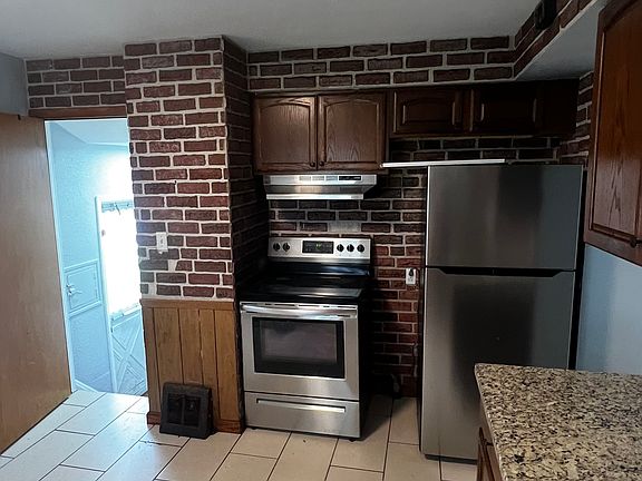 2nd image of 3971 Lonna Ct