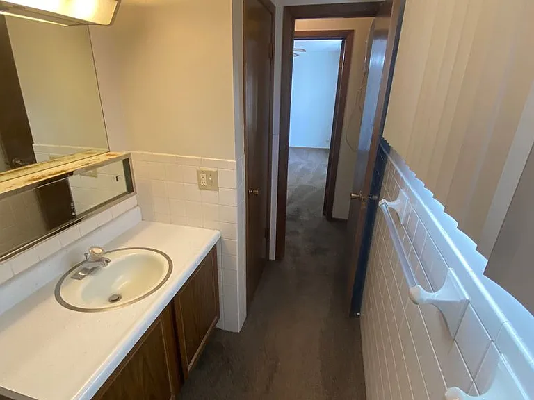 1133 G St — Photo 8