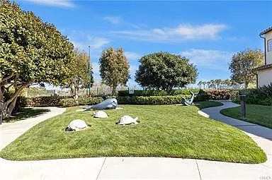 21261 Baeza Cir — Photo 53
