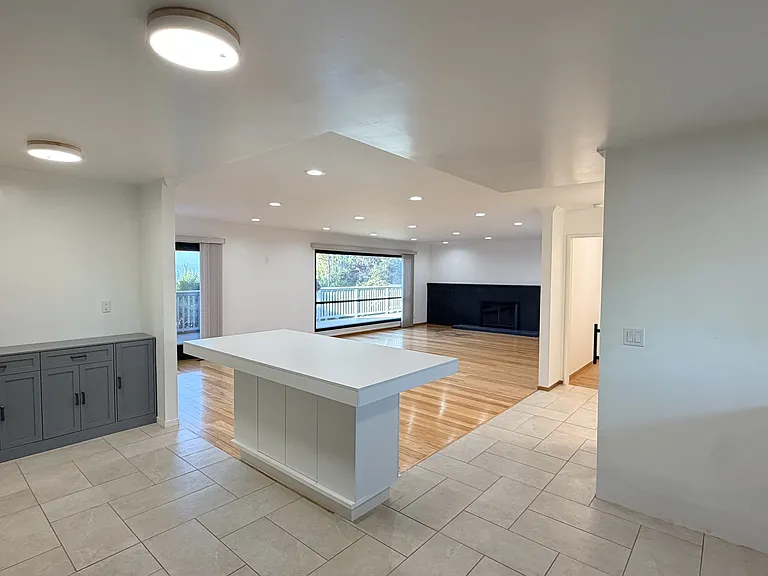 1512 Black Mountain Rd — Photo 6