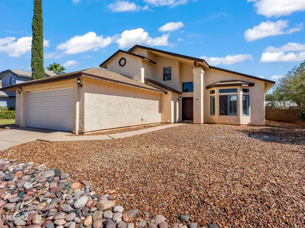 2671 W Camino Del Medrano, Tucson, AZ 85742