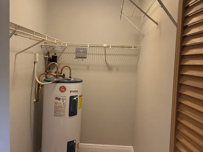 2445 SW 18th Ter #220 — Photo 16
