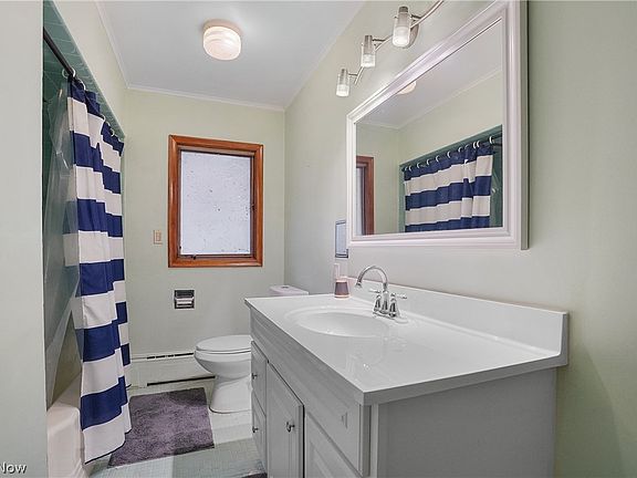 4th image of 23501 Effingham Blvd